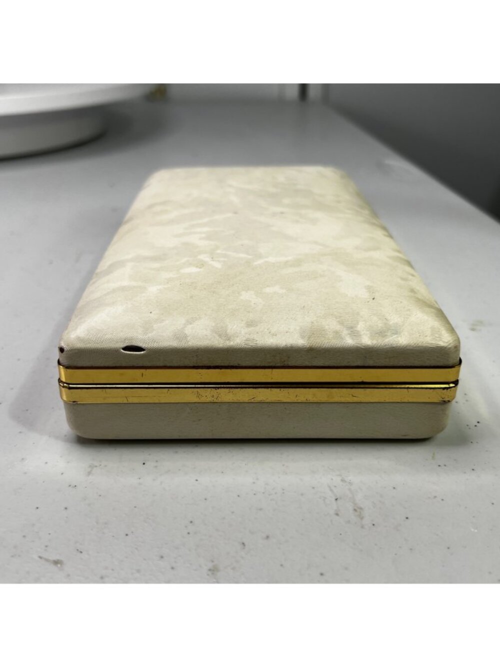 Vintage Mele Jewelry Travel Case Hinged Hard Clamshell From 1950s - Picture 4 of 16